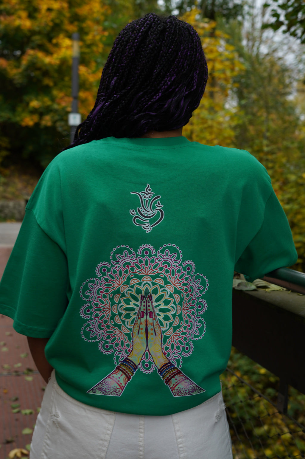 T-Shirt NAMASTE ROOTS GREEN