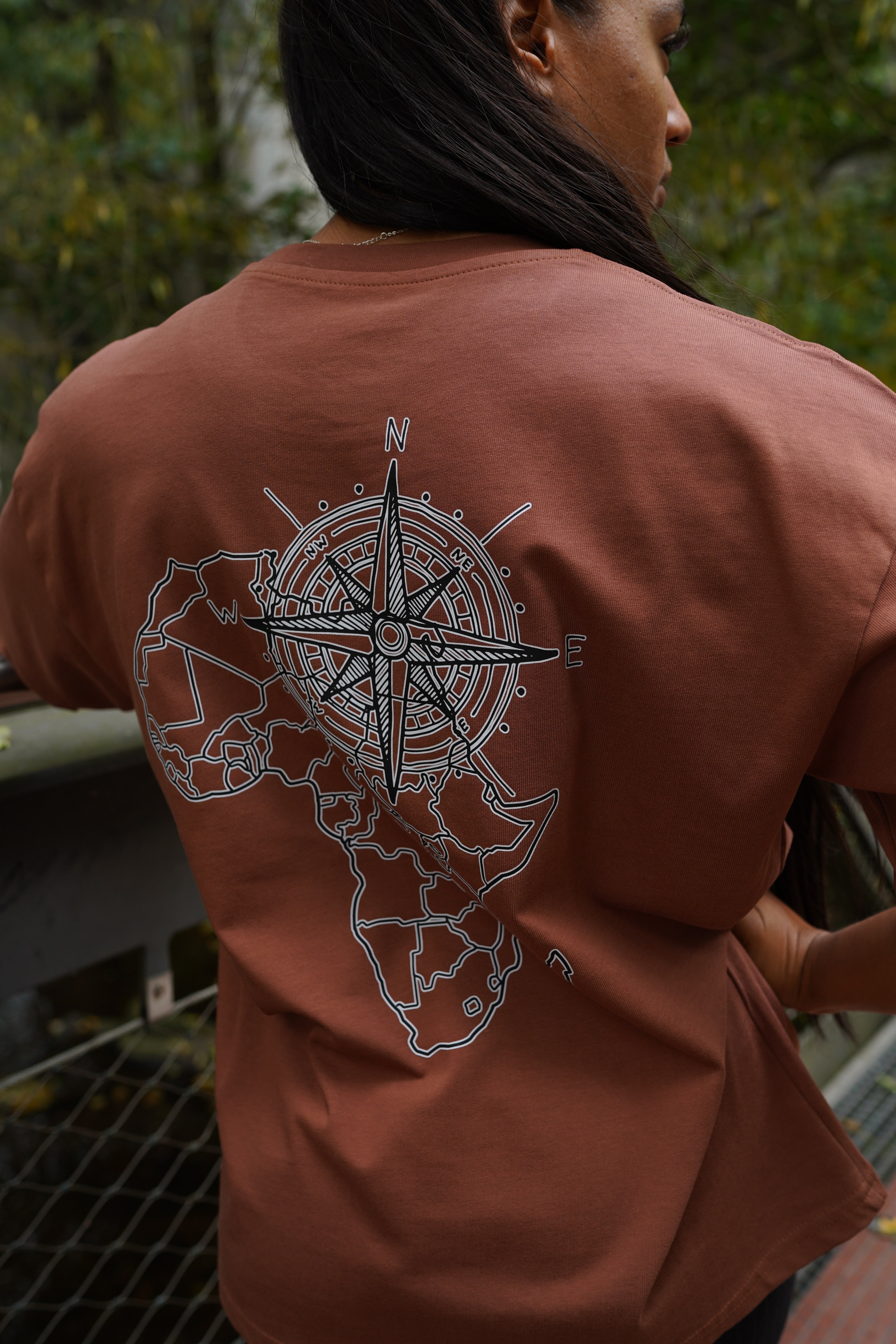 T-SHIRT AFROYA BROWN